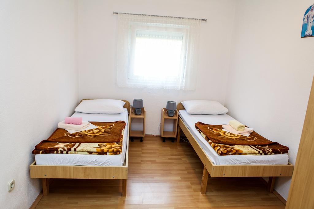 Ana Stjepan Nikolic - Pilgrim'S 2Nd Home Medjugorje Quarto foto