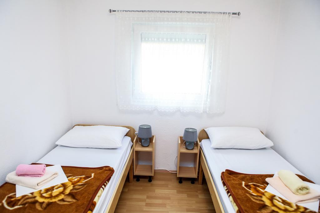 Ana Stjepan Nikolic - Pilgrim'S 2Nd Home Medjugorje Quarto foto