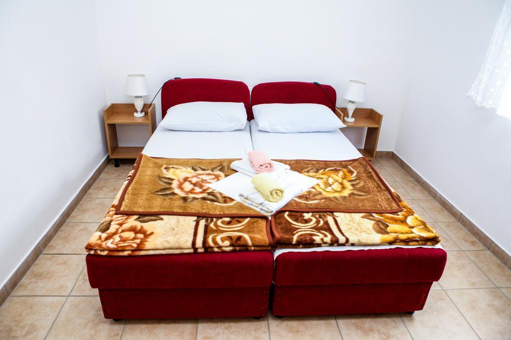 Ana Stjepan Nikolic - Pilgrim'S 2Nd Home Medjugorje Quarto foto