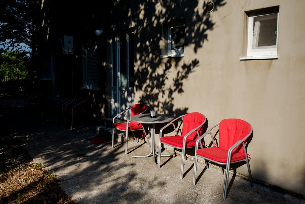 Ana Stjepan Nikolic - Pilgrim'S 2Nd Home Medjugorje Exterior foto